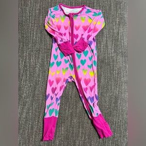 Little Sleepies Zippy size 6-12 month in great condition.